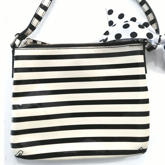 Kate Spade crossbody Black & White striped Adjustable strap. Chic Retro - Picture 3 of 9